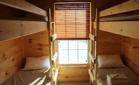 Cabin_Bunk Room_Family_Getaway