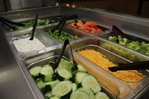 Kitchen_Retreat_Food_Buffet