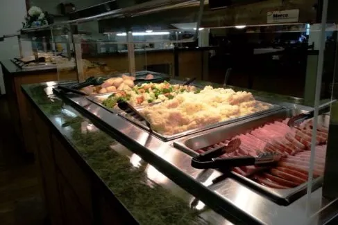 Kitchen_Retreat_Food_Buffet